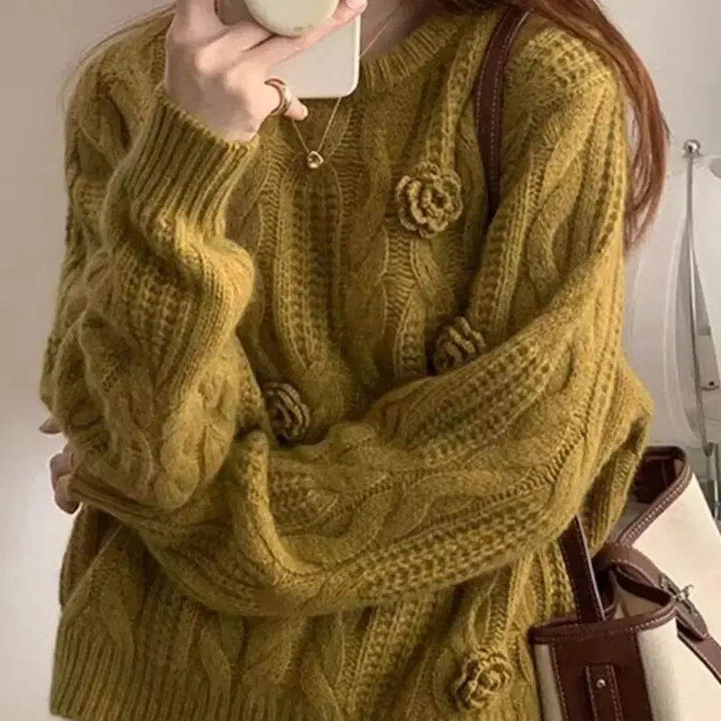 2024 Autumn/Winter Round Neck Popular Loose and Luxury Soft Knitted Sweater Embroidered Vintage Sweater Female Clothing
