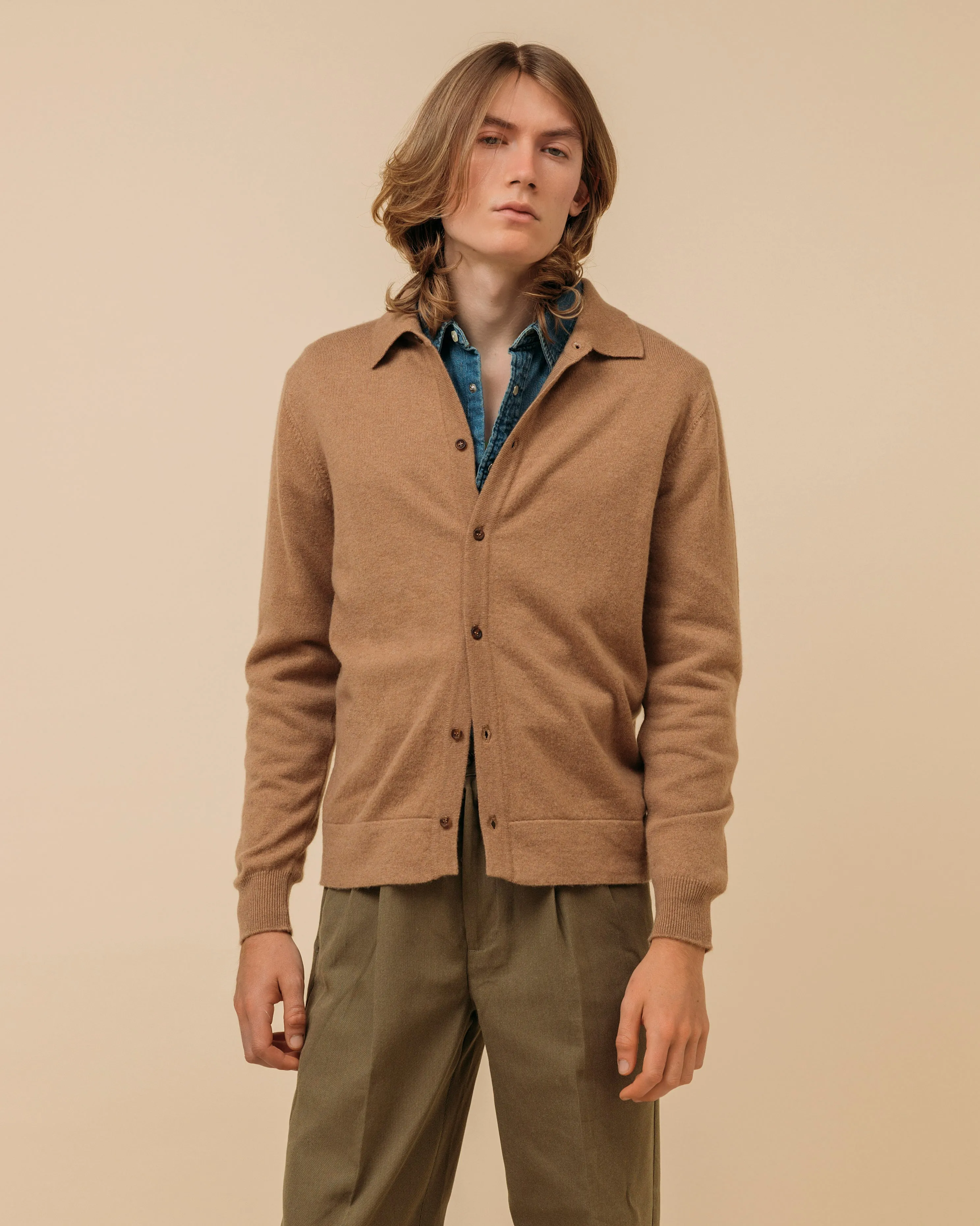 Cashmere shirt cardigan in camel