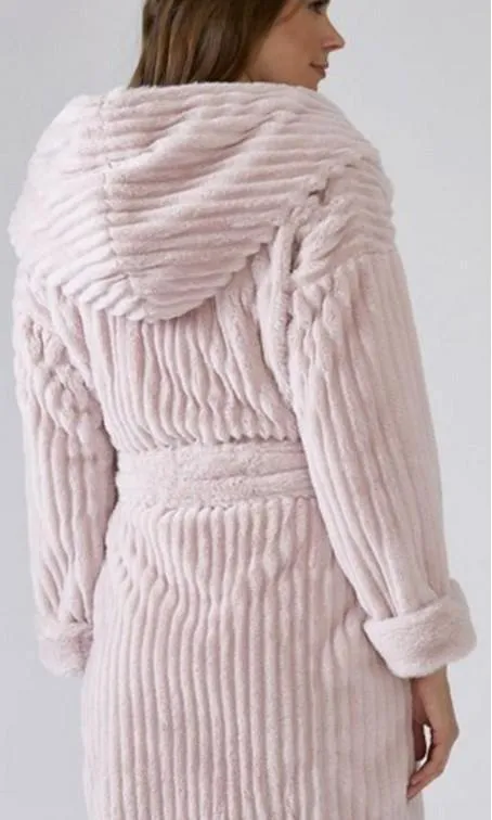 Pretty You London Pink Cloud Robe