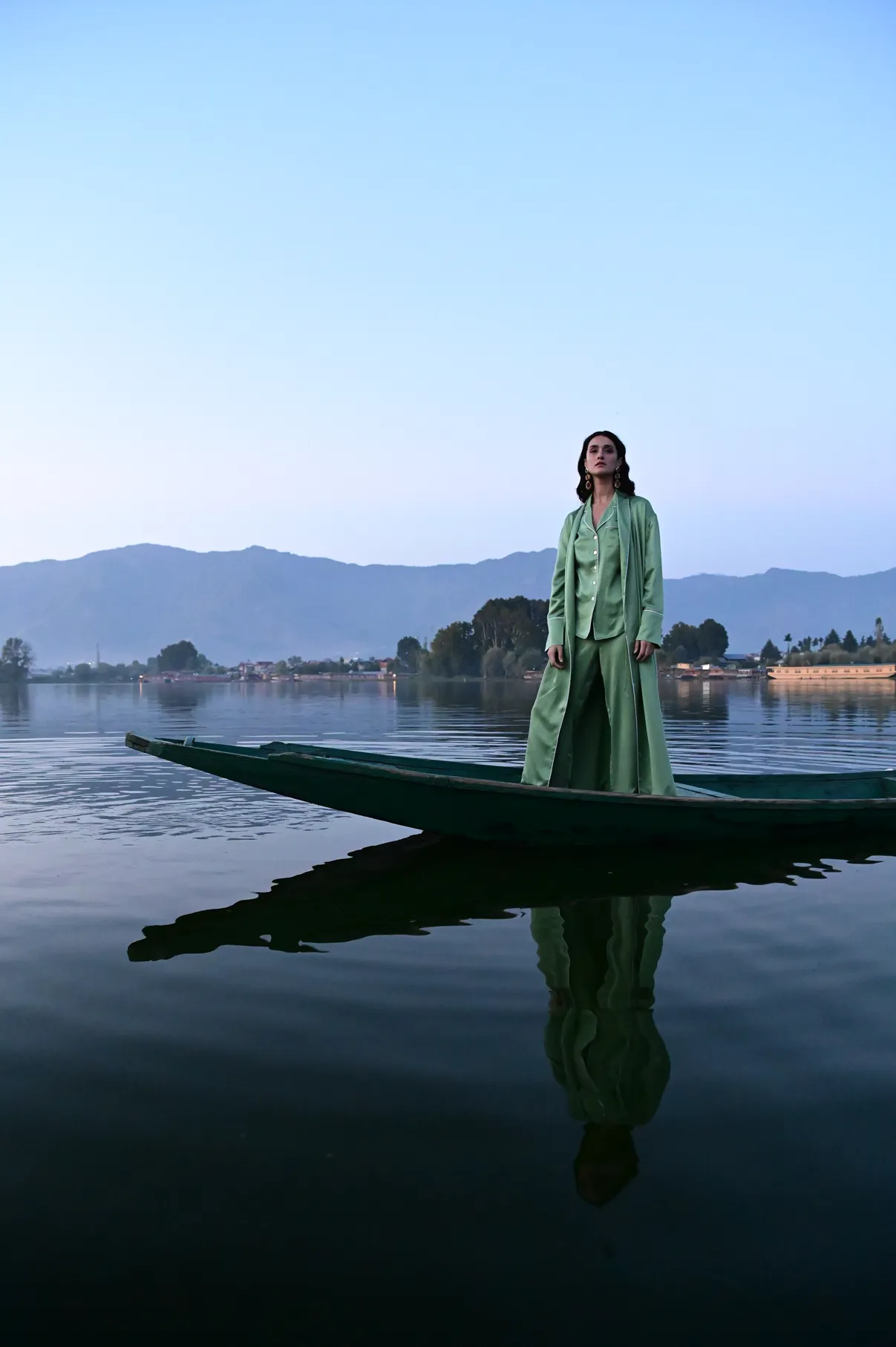 Roller Green Robe
