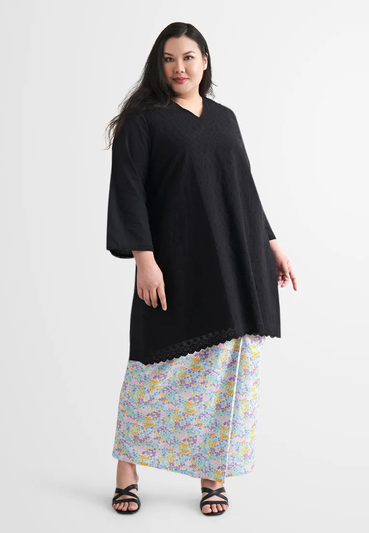 Seroja Raya Eyelet Collection Printed Cotton Skirt - White Floral