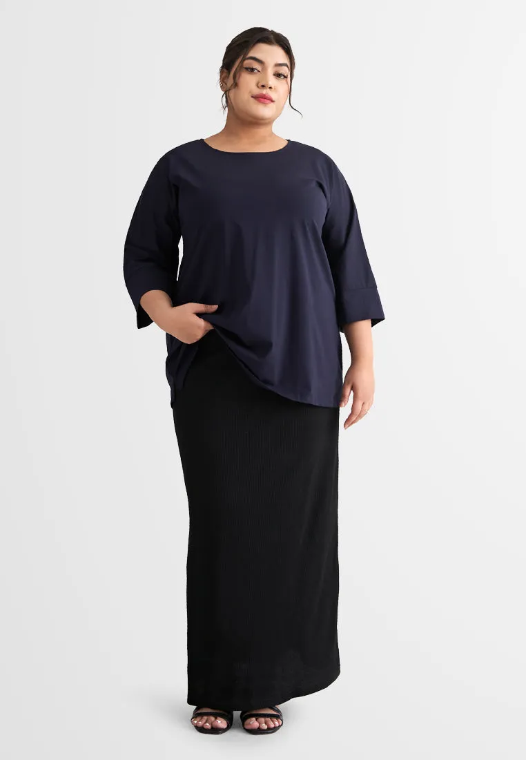 Warina Waffle Straight Cut Skirt - Black